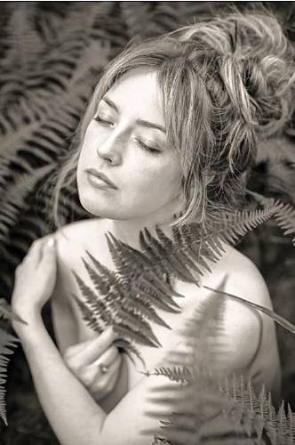 Brianna by photographer Gary Samson.