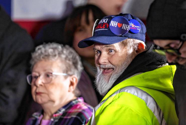 Franklin resident Lester Reed waits for Nikki Haley to arrive at the VFW Post 1698 in Franklin on Monday morning.