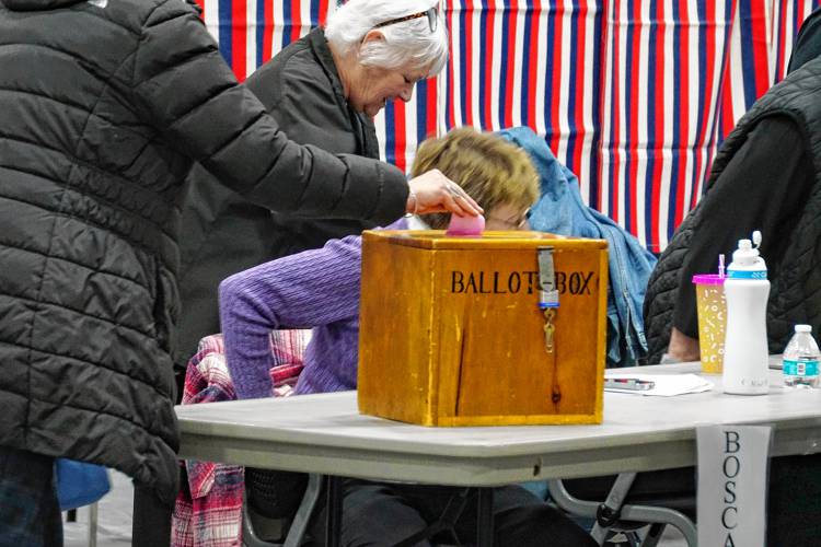 Voters in the Merrimack Valley School District approved a 5.9% budget increase Friday night in a 124-80 ballot vote.